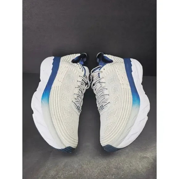 Hoka Women 8 Comfy footwear - Picture 9 of 9